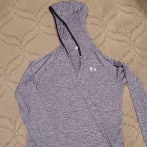 Women's Under Armor hooded pullover